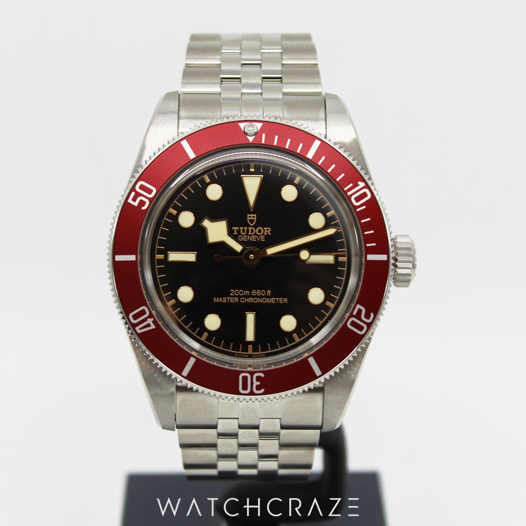 Tudor 2024 red bay