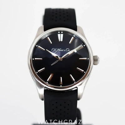 2020 H.MOSER & CIE. PIONEER CENTRE SECONDS 42.8MM 3200-1200