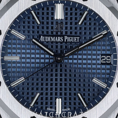 AUDEMARS PIGUET ROYAL OAK SELFWINDING STAINLESS STEEL BLUE DIAL 41MM 15500ST.OO.1220ST.01
