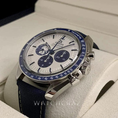 OMEGA SILVER SNOOPY AWARD SPEEDMASTER 50TH ANNIVERSARY - WatchCraze.com.au