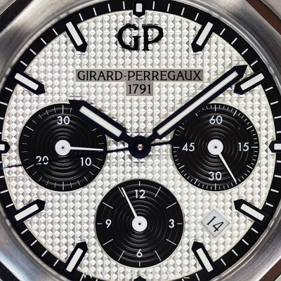 2021 GIRARD PERREGAUX LAUREATO 42MM 81020-11-131-11A
