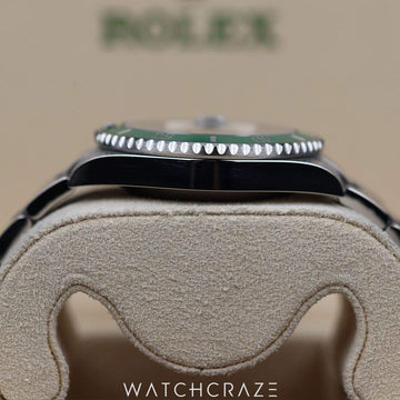 2019 ROLEX SUBMARINER DATE HULK 40MM 116610LV