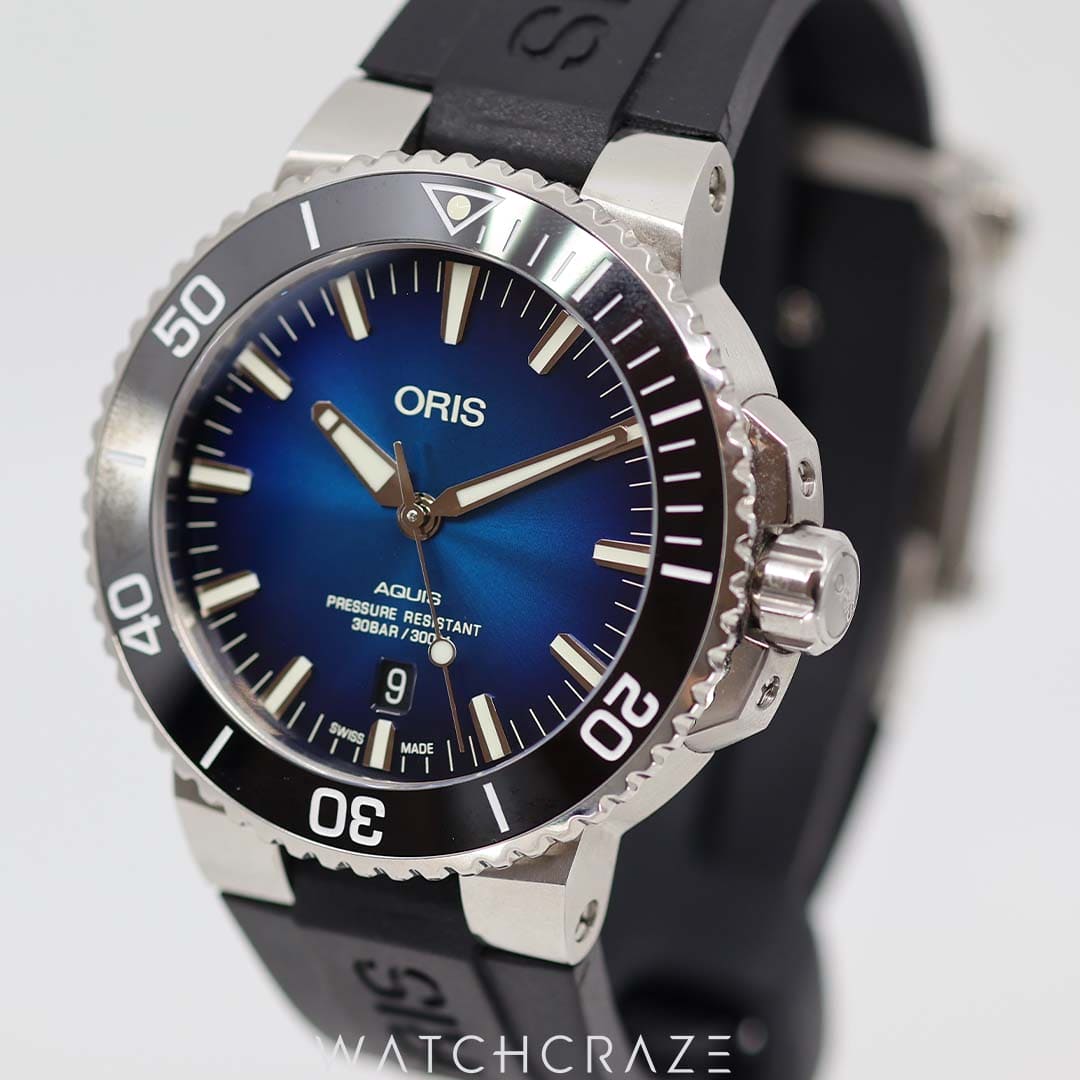 CIRCA 2017 ORIS AQUIS LIMITED EDITION CLIPPERTON BLUE DIAL 43.5MM 01 733 7730 4185 Set MB