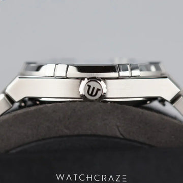 2023 MAURICE LACROIX AIKON AUTOMATIC 39MM AI6007-SS00F-432