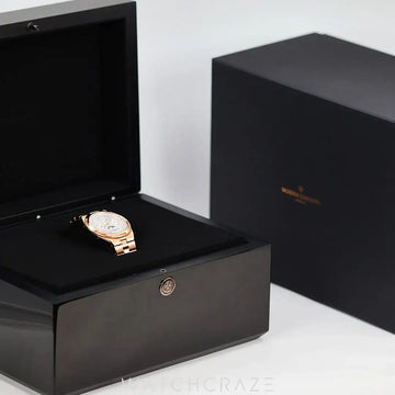 2022 VACHERON CONSTANTIN OVERSEAS PERPETUAL CALENDAR ULTRA-THIN 4300V/120R-B064