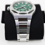 2024 GIRARD-PERREGAUX LAUREATO 42MM GREEN DIAL 81010-11-3153-1CM