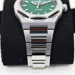 2024 GIRARD-PERREGAUX LAUREATO 42MM GREEN DIAL 81010-11-3153-1CM