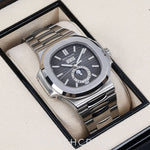 2019 PATEK PHILIPPE NAUTILUS ANNUAL CALENDAR MOON PHASE GREY DIAL 40MM 5726/1A-001