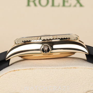 2022 ROLEX SKY-DWELLER YELLOW GOLD OYSTERFLEX 42MM 326238