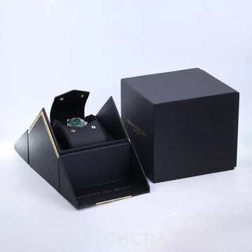 2022 GIRARD-PERREGAUX LAUREATO GREEN DIAL 81010-11-3153-1CM