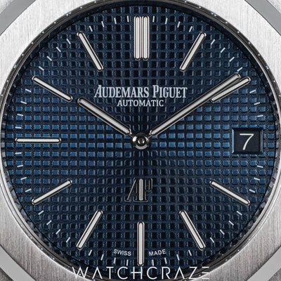 CIRCA 2015 AUDEMARS PIGUET ROYAL OAK JUMBO EXTRA THIN 39MM 15202ST.OO.1240ST.01