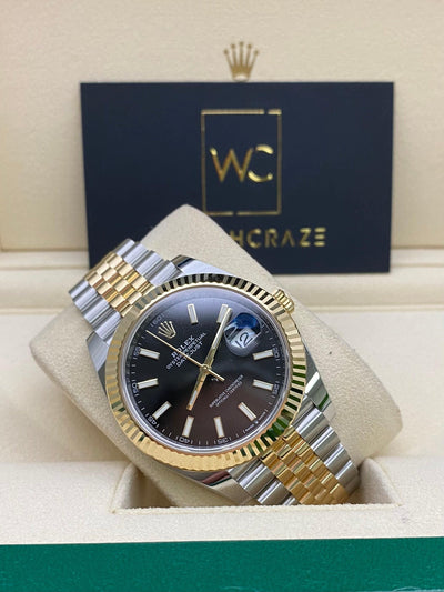 2022 ROLEX DATEJUST 41MM ROLESOR YELLOW GOLD & OYSTERSTEEL BLACK DIAL 126333 - WatchCraze.com.au