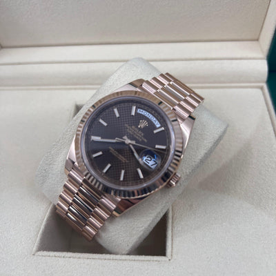 2021 ROLEX DAY-DATE 18CT EVEROSE GOLD 40MM 228234 DISCONTINUED DIAL - WatchCraze.com.au