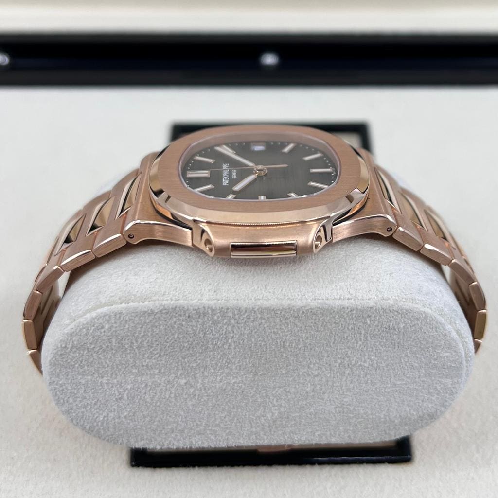 PATEK PHILIPPE NAUTILUS 40MM ROSE GOLD CHOCOLATE 5711/1R